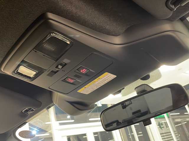 スバル ＷＲＸ Ｓ４ 2．0GT‐S アイサイト 岐阜県 2015(平27)年 5.4万km アイスシルバーメタリック アイサイト/STIエアロ/純正ナビ/Bluetooth/フルセグTV/DVD/バックカメラ/ETC/前席シートヒーター/前席パワーシート/レーダークルーズコントロール/レーンキープ/前後ドライブレコーダー/パドルシフト/電子パーキング/社外AW１８インチ