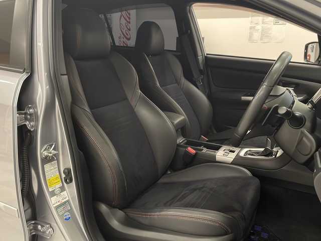 スバル ＷＲＸ Ｓ４ 2．0GT‐S アイサイト 岐阜県 2015(平27)年 5.4万km アイスシルバーメタリック アイサイト/STIエアロ/純正ナビ/Bluetooth/フルセグTV/DVD/バックカメラ/ETC/前席シートヒーター/前席パワーシート/レーダークルーズコントロール/レーンキープ/前後ドライブレコーダー/パドルシフト/電子パーキング/社外AW１８インチ