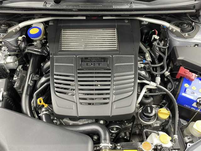 スバル ＷＲＸ Ｓ４ 2．0GT‐S アイサイト 栃木県 2015(平27)年 5.4万km アイスシルバーメタリック 純正ナビ/（フルセグ/BT/CD/DVD/AM/FM)/アイサイトVer2.0/STIエアロ/バックカメラ/プリクラッシュブレーキ/レーダークルーズコントロール/前席パワーシート/レーンキープアシスト/先行車発進お知らせ/横滑り防止/前後ドライブレコーダー/ETC/マルチインフォメーションディスプレイ/パドルシフト/電子パーキング/社外AW１８インチ/プッシュスタート/スマートキー/スペアキー