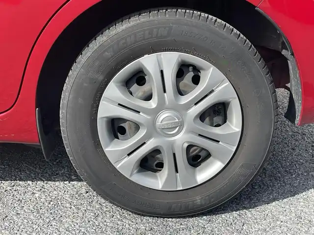 日産 ノート e－パワー X 茨城県 2017(平29)年 8.2万km ガーネットレッド 純正ナビ/（ＴＶ／Ｂｌｕｅｔｏｏｔｈ／ＣＤ／ＤＶＤ）/インテリジェントアラウンドビューモニター/スマートルームミラー/インテリジェントエマージェンシーブレーキ/車線逸脱警報/オートライト/前方ドライブレコーダー/ＥＴＣ/前後コーナーセンサー/衝突軽減防止装置/横滑り防止装置/パーキングセンサー/純正フロアマット/スペアキー/インテリジェントキー