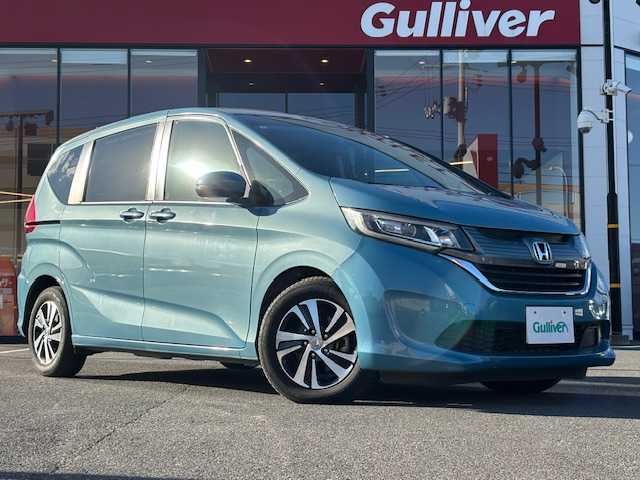 ホンダ フリード＋ G ホンダセンシング 宮城県 2017(平29)年 4.5万km ブルーホライゾンM 登録時走行距離44489ｋｍ/両側パワースライドドア/レーダークルーズコントロール/純正ナビ/・フルセグテレビ/・Bluetooth/純正ドライブレコーダー/バックカメラ/ビルトインＥＴＣ/衝突被害軽減ブレーキ/レーンキープアシスト/ＬＥＤヘッドライト/オートライト/横滑り防止機能/純正アルミホイール/プッシュスタート/スマートキー/ウインカーミラー/電格ミラー/純正フロアマット/後席サンシェード