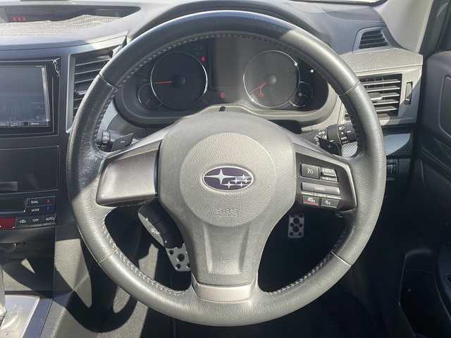 スバル レガシィ ツーリングワゴン 2．0GT DIT 大阪府 2013(平25)年 9万km サテンホワイトパール ダイアトーンプレミアムサラウンド/社外ナビ/バックカメラ/ETC/純正１８インチAW/HIDヘッドライト/フォグランプ/ドライブレコーダー/クルーズコントロール/前席パワーシート/革巻きステアリング/パドルシフト/ヒルアシスト/ウインカーミラー/純正マット/保証書/取扱説明書/スペアキー1本