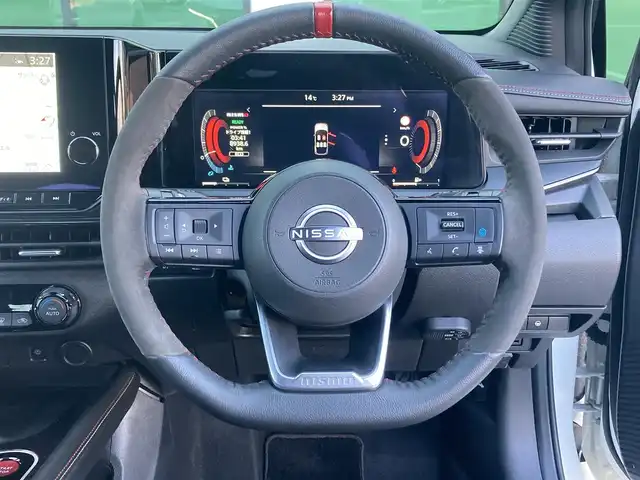 日産 オーラ ニスモ 香川県 2021(令3)年 2.9万km ピュアホワイトパール / スーパーブラック 2トーン 登録時走行距離：28951km/純正9型ナビ/　BT　フルセグTV/全方位カメラ/エマージェンシーブレーキ/レーダークルーズコントロール/レーンキープアシスト/クリアランスソナー/ブラインドスポットモニター/オートハイビーム/LEDヘッドライト/フォグランプ/リアフォグ/電子パーキングブレーキ/置くだけ充電/デジタルインナーミラー/ドライブレコーダー/ビルトインETC2.0/ハーフレザーシート/プッシュスタート/スマートキー