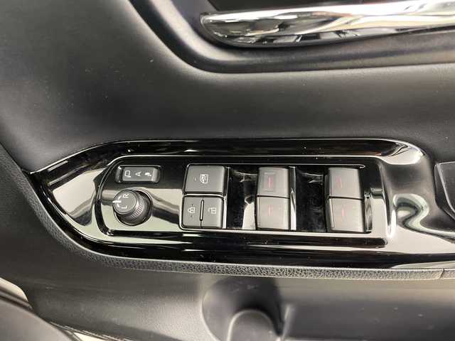 トヨタ ヴォクシー ZS 煌Ⅲ 大分県 2020(令2)年 5.6万km ホワイトパールクリスタルシャイン 社外ナビ（Ｂｌｕｅｔｏｏｔｈ，ＤＶＤ，フルセグＴＶ）　/後席モニター　/両側パワースライド　/セーフティーセンス　/クルーズコントロール　/オートハイビーム　/前後ドラレコ　/ＬＥＤヘッドライト　/ＥＴＣ/ハーフレザーシート/純正ホイール