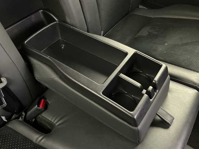 トヨタ ヴォクシー ZS 煌Ⅲ 大分県 2020(令2)年 5.6万km ホワイトパールクリスタルシャイン 社外ナビ（Ｂｌｕｅｔｏｏｔｈ，ＤＶＤ，フルセグＴＶ）　/後席モニター　/両側パワースライド　/セーフティーセンス　/クルーズコントロール　/オートハイビーム　/前後ドラレコ　/ＬＥＤヘッドライト　/ＥＴＣ/ハーフレザーシート/純正ホイール