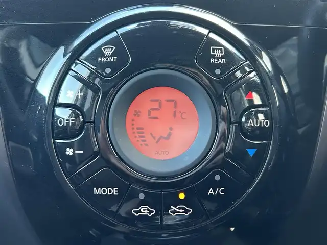 日産 ノート メダリスト 栃木県 2017(平29)年 3.9万km ダークメタルグレー 衝突被害軽減ブレーキ/純正7インチナビ/フルセグTV/DVD/Bluetooth/AUX/SD/全方位カメラ/ETC/前ドライブレコーダー/ハーフレザー/プッシュEgスタート/ステアリングリモコン/LEDオートライト/レーンキープアシスト/スマートルームミラー/純正フロアマット/純正15インチAW/アイドリングストップ/横滑り防止装置