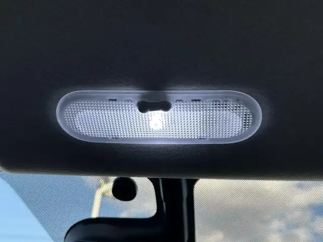 日産 ノート メダリスト 栃木県 2017(平29)年 3.9万km ダークメタルグレー 衝突被害軽減ブレーキ/純正7インチナビ/フルセグTV/DVD/Bluetooth/AUX/SD/全方位カメラ/ETC/前ドライブレコーダー/ハーフレザー/プッシュEgスタート/ステアリングリモコン/LEDオートライト/レーンキープアシスト/スマートルームミラー/純正フロアマット/純正15インチAW/アイドリングストップ/横滑り防止装置