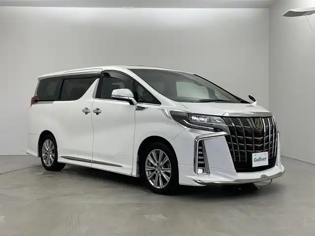 トヨタ アルファード S タイプゴールド 埼玉県 2020(令2)年 3.2万km ホワイトパールクリスタルシャイン 純正ディスプレイオーディオ/ディスクドライブ付/バックカメラ/後席フリップダウンモニター/ビルトインETC/ダブルサンルーフ/両側パワースライドドア/パワーバックドア/LEDヘッドライト/オートライト/オートハイビーム/コーナーセンサー/ドラレコ/ステアリングリモコン/レーダークルーズコントロール/トヨタセーフティセンス/ハーフレザーシート/ドアバイザー/モデリスタエアロ/純正１８インチアルミホイール/スマートキー