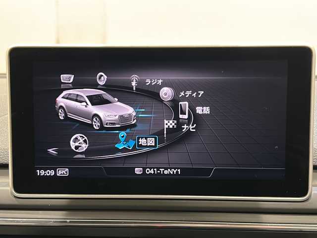 アウディ Ａ４ アバント2．0TFSIスポーツ 新潟県 2018(平30)年 3.6万km グレイシアホワイトメタリック メーカーオプション/Sラインパッケージ/-S line バンパー/-ドアシルトリム S lineロゴ/-S lineエクステリアロゴ/-ヘッドライニング ブラック/-デコラティブパネルマットブラッシュトアルミニウム/-アルミホイール 5ツインスポークスターデザイン 8J×18/-スポーツサスペンション/-スプリントクロス/レザー S lineロゴ/-スポーツシート（フロント）/-シートヒーター（フロント）/-LEDヘッドライト/-LEDリヤコンビネーションライト/-LEDインテリアライティング/バーチャルコックピット/マトリクスLEDヘッドライトパッケージ/-マトリクスLEDヘッドライト/-ヘッドライトウォッシャー/プライバシーガラス/主要装備/純正MMIナビ（TV/DVD/BT）/Apple Car play/バックカメラ/クリアランスソナー/アダプティクルーズコントロール/アウディアクティブレーンアシスト/アウディプレセンスシティ/パーキングエイド/ダンピングコントロール付Sスポーツサスペンション/パワーシート/シートヒーター/オートマチックテールゲート/純正18アルミ/2.0ETC