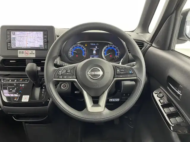 日産 ルークス HWS X プロパイロットED 福井県 2023(令5)年 2.9万km ホワイトパール 純正ＳＤナビ/（ＭＪ１２２Ｄ－Ｗ）/純正ビルトインＥＴＣ　/全方位カメラ　/バックカメラ　/スマートキー　/純正フロアマット　/両側パワースライドドア　/純正アルミホイール　/前後コーナーセンサー/デジタルインナーミラー