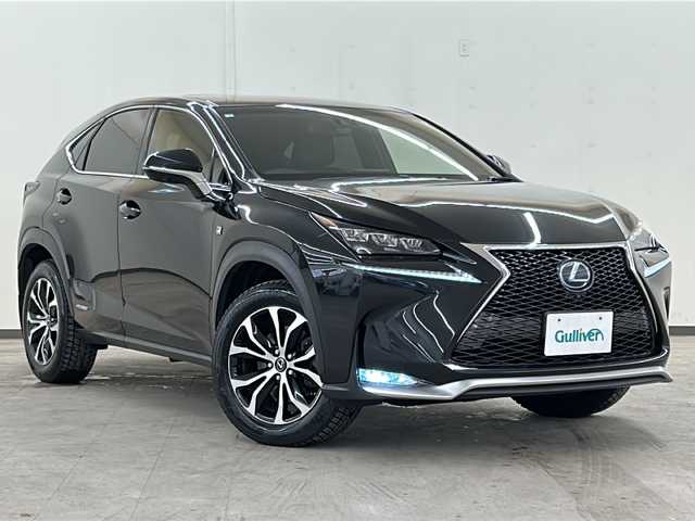 レクサス ＮＸ 300h Fスポーツ 道央・札幌 2016(平28)年 11.5万km グラファイトブラックガラスフレーク /4WD//純正SDナビ/（CD/DVD/フルセグTV//Bluetooth/MSV/SD/AUX/USB）//バックカメラ//レザーシート//ビルトインETC//前席パワーシート//シートヒーター//ベンチレーション//メモリーシート//ステアリングヒーター//オートライト//LEDヘッドライト//パドルシフト//横滑り防止装置//フォグランプ//スマートキー//プッシュスタート//ステアリングスイッチ//純正18インチアルミホイール//純正フロアマット
