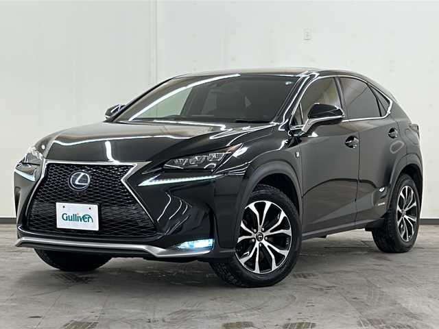 レクサス ＮＸ 300h Fスポーツ 道央・札幌 2016(平28)年 11.5万km グラファイトブラックガラスフレーク /4WD//純正SDナビ/（CD/DVD/フルセグTV//Bluetooth/MSV/SD/AUX/USB）//バックカメラ//レザーシート//ビルトインETC//前席パワーシート//シートヒーター//ベンチレーション//メモリーシート//ステアリングヒーター//オートライト//LEDヘッドライト//パドルシフト//横滑り防止装置//フォグランプ//スマートキー//プッシュスタート//ステアリングスイッチ//純正18インチアルミホイール//純正フロアマット