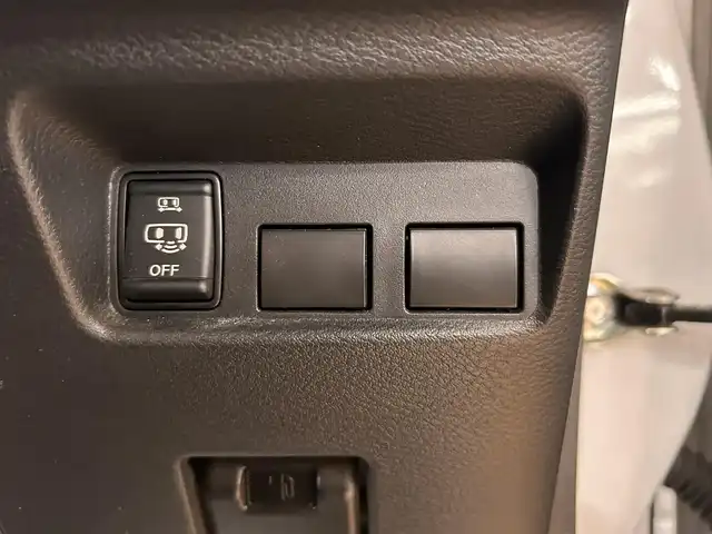 日産 ルークス HWS Gターボ プロパイロットED 群馬県 2020(令2)年 7.1万km ホワイトパール 360°セーフティアシスト/・インテリジェントエマージェンシーブレーキ/・踏み間違い衝突防止アシスト/・インテリジェントLI +LDW/・インテリジェントFCW/・ハイビームアシスト/・アダプティブLEDヘッドライトシステム/・インテリジェントDA/プロパイロット/純正9インチSDナビ/・フルセグTV/・CD/DVD/BT/・USB/iPod/SD/・AM.FM/アラウンドビューモニター/パーキングセンサー/ビルトインETC/ドライブレコーダー/ハンズフリー両側電動スライドドア/革巻きステアリング/ステアリングスイッチ/アイドリングストップ/電子パーキングブレーキ/オートホールド/USBポート/LEDヘッドライト/フォグランプ/オートライト/純正15インチAW/純正フロアマット/純正ドアバイザー/電動格納ウィンカーミラー/横滑り防止システム