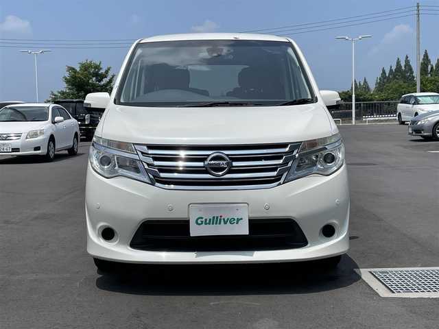 日産 セレナ 20X S HV Aセーフティ 千葉県 2014(平26)年 10.5万km ブリリアントホワイトパール 純正7インチナビ/フルセグTV・Bluetooth/全方位カメラ/衝突被害軽減システム/車線逸脱警報/両側スライドドア/横滑り防止装置/ETC/アイドリングストップ/LEDヘッドライト/オートライト/ウィンカーミラー/電動格納ミラー/シートリフター/プッシュスタート/スマートキー/フロアマット/スペアキー/取扱説明書/保証書