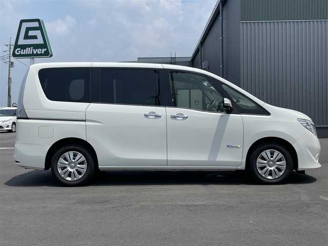 日産 セレナ 20X S HV Aセーフティ 千葉県 2014(平26)年 10.5万km ブリリアントホワイトパール 純正7インチナビ/フルセグTV・Bluetooth/全方位カメラ/衝突被害軽減システム/車線逸脱警報/両側スライドドア/横滑り防止装置/ETC/アイドリングストップ/LEDヘッドライト/オートライト/ウィンカーミラー/電動格納ミラー/シートリフター/プッシュスタート/スマートキー/フロアマット/スペアキー/取扱説明書/保証書