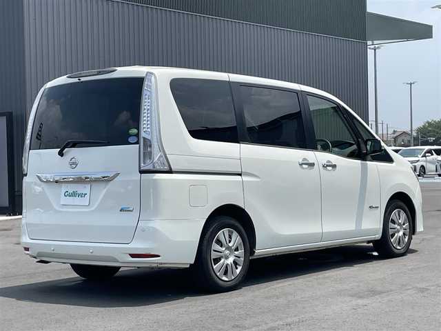 日産 セレナ 20X S HV Aセーフティ 千葉県 2014(平26)年 10.5万km ブリリアントホワイトパール 純正7インチナビ/フルセグTV・Bluetooth/全方位カメラ/衝突被害軽減システム/車線逸脱警報/両側スライドドア/横滑り防止装置/ETC/アイドリングストップ/LEDヘッドライト/オートライト/ウィンカーミラー/電動格納ミラー/シートリフター/プッシュスタート/スマートキー/フロアマット/スペアキー/取扱説明書/保証書