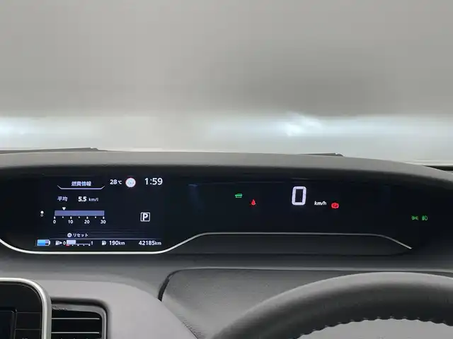 日産 セレナ e－パワー ハイウェイスター V 愛知県 2021(令3)年 4.3万km ブリリアントホワイトパール 2トーン 純正１０インチナビ　ＴＶ　Ｂｌｕｅｔｏｏｔｈ　両側電動スライドドア　アラウンドビューモニター　デジタルミラー　ＢＳＭ　レーダークルコン　衝突軽減　ドライブレコーダー　ＥＴＣ　ＬＥＤヘッドライト　禁煙車