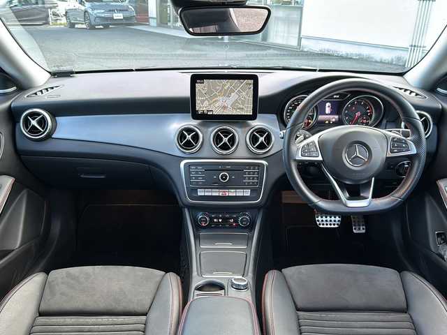 メルセデス・ベンツ ＣＬＡ１８０ Sブレイク AMG スタイル 岡山県 2018(平30)年 2.4万km マウンテングレー 純正フルセグメモリーナビ/（Bluetooth/USB）/純正18インチアルミホイール（AMG）/純正フロアマット/パワーシート（前席）/harman/kardonオーディオ/サンルーフ/レーダーセーフティーパーキング/パークトロニック/電動リアゲート/クルーズコントロール/パドルシフト/アイドリングストップ/ETC/横滑り防止装置/スマートキー/スペアキー1本/保証書/取説書