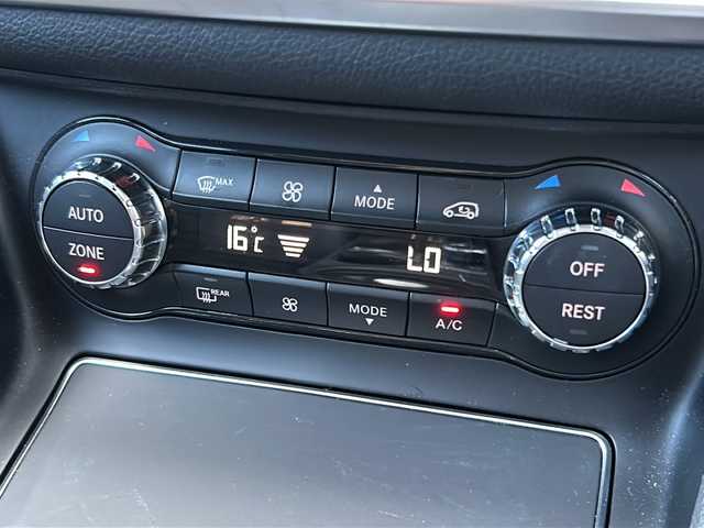 メルセデス・ベンツ ＣＬＡ１８０ Sブレイク AMG スタイル 岡山県 2018(平30)年 2.4万km マウンテングレー 純正フルセグメモリーナビ/（Bluetooth/USB）/純正18インチアルミホイール（AMG）/純正フロアマット/パワーシート（前席）/harman/kardonオーディオ/サンルーフ/レーダーセーフティーパーキング/パークトロニック/電動リアゲート/クルーズコントロール/パドルシフト/アイドリングストップ/ETC/横滑り防止装置/スマートキー/スペアキー1本/保証書/取説書