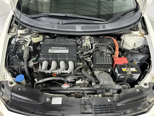 ホンダ ＣＲ－Ｚ α 佐賀県 2011(平23)年 14.3万km プレミアムホワイトパール 純正７インチナビ/(TV/CD/DVD/USB/iPod/HDD録音)/バックカメラ/ＭＴ付きＡＴ/純正１６インチアルミホイール/純正フロアマット/オートライト/ETC/横滑り防止装置/盗難防止装置