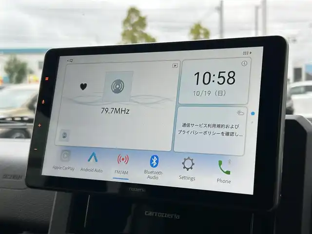 スズキ ジムニー ノマド FC 愛媛県 2025(令7)年 0.3万km 黒 登録時走行距離:2251km/社外オーディオ/AM/FM/Bluetooth/Apple car play/4WD/Bカメラ/追従クルコン/レーンキープアシスト/衝突軽減システム/横滑り防止装置/LEDヘッドライト/オートライト/エンジンスタートボタン/スマートキー/シートヒーター/純正アルミホイール/純正フロアマット