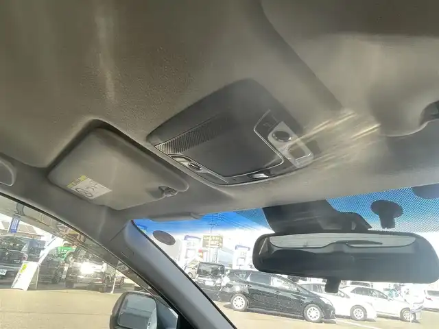 ホンダ ヴェゼル ハイブリッド X Lパッケージ 岡山県 2014(平26)年 11.3万km ホワイトオーキッドパール (株)IDOMが運営する【じしゃロン岡山店】の自社ローン専用車両になります。こちらは現金またはオートローンご利用時の価格です。自社ローンご希望の方は別途その旨お申付け下さい/純正8インチナビ/Bluetooth/バックカメラ/LEDヘッドライト/ハーフレザーシート/純正17インチAW/クルコン