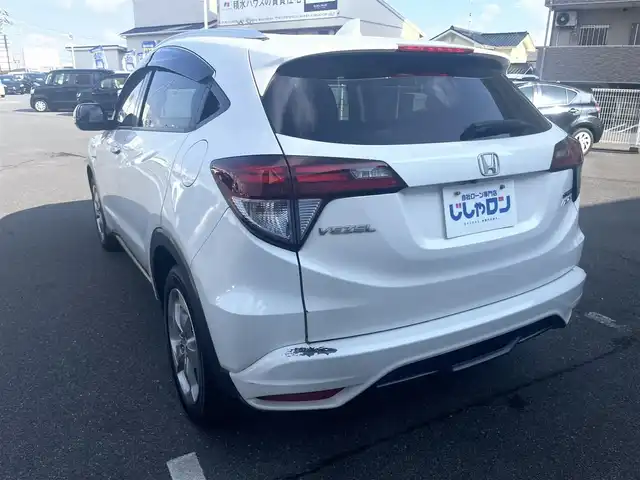 ホンダ ヴェゼル ハイブリッド X Lパッケージ 岡山県 2014(平26)年 11.3万km ホワイトオーキッドパール (株)IDOMが運営する【じしゃロン岡山店】の自社ローン専用車両になります。こちらは現金またはオートローンご利用時の価格です。自社ローンご希望の方は別途その旨お申付け下さい/純正8インチナビ/Bluetooth/バックカメラ/LEDヘッドライト/ハーフレザーシート/純正17インチAW/クルコン