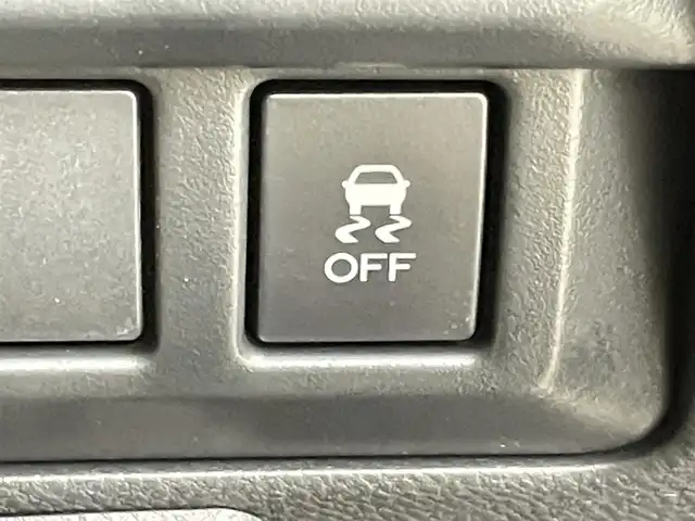 スバル フォレスター ハイブリッド X－ブレイク 千葉県 2021(令3)年 4.5万km マグネタイトグレーメタリック 禁煙車/４WD/アイサイトVer3/・アイサイトコアテクノロジー/・プリクラッシュブレーキアシスト/・ツーリングアシスト/・レーダークルーズコントロール/・レーンキープアシスト/・ブラインドスポットモニター/パワーバックドア/純正8インチメモリナビ/・型番：CN-FX800D/・CD/DVD/Blu-ray/Bluetooth/フルセグTV/・バックカメラ/サイドカメラ/フロントカメラ/・ビルトインETC/・デジタルインナーミラー/革巻きステアリング/・パドルシフト/・ステアリングスイッチ/・ステアリングヒーター/ハーフレザーシート/・DNパワーシート/・D席メモリ付き/・全席シートヒーター/MT付きAT/純正フロアマット/純正ドアバイザー/純正17インチガンM塗装AW/オートライト/・ヘッドライトウォッシャー/・LEDヘッドライト/・LEDフォグランプ/ルーフレール