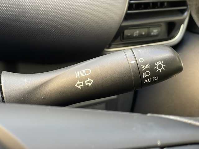 日産 セレナ X 広島県 2016(平28)年 6万km アズライトブルー 禁煙/プロパイロット/純正9インチナビ/CD/DVD/DTV/Bluetooth/アラウンドビューモニター/デジタルインナーミラー/両側パワースライドドア/オートライト/ステアリングスイッチ/ビルトインETC/純正フロアマット/ドアバイザー/スマートキー/プッシュスタート/アイドリングストップ