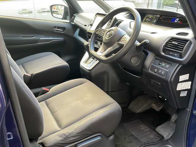 日産 セレナ X 広島県 2016(平28)年 6万km アズライトブルー 禁煙/プロパイロット/純正9インチナビ/CD/DVD/DTV/Bluetooth/アラウンドビューモニター/デジタルインナーミラー/両側パワースライドドア/オートライト/ステアリングスイッチ/ビルトインETC/純正フロアマット/ドアバイザー/スマートキー/プッシュスタート/アイドリングストップ