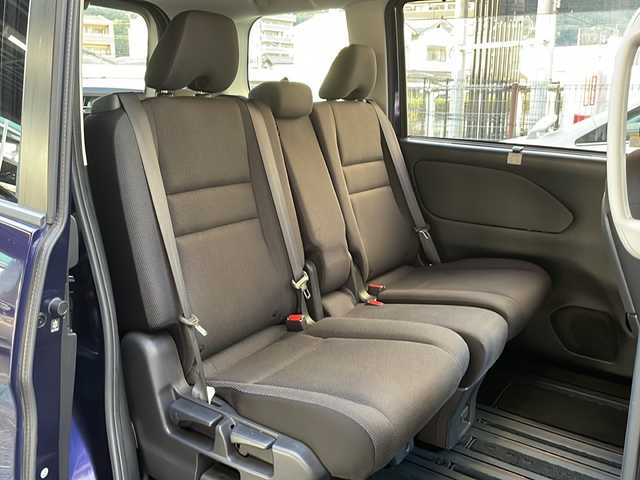 日産 セレナ X 広島県 2016(平28)年 6万km アズライトブルー 禁煙/プロパイロット/純正9インチナビ/CD/DVD/DTV/Bluetooth/アラウンドビューモニター/デジタルインナーミラー/両側パワースライドドア/オートライト/ステアリングスイッチ/ビルトインETC/純正フロアマット/ドアバイザー/スマートキー/プッシュスタート/アイドリングストップ