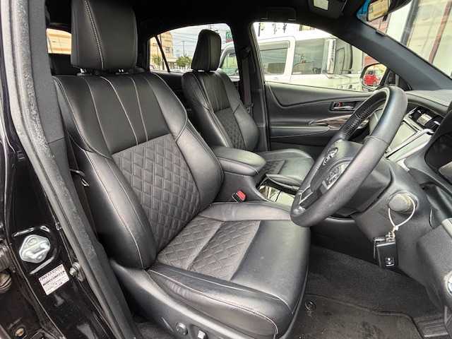 トヨタ ハリアー エレガンス 宮城県 2014(平26)年 6.2万km スパークリングブラックパールクリスタルシャイン 登録時走行距離６２０９５ｋｍ/LEDヘッドライト/純正アルミホイール/社外ナビ/・CD/DVD/・フルセグ/・SDサーバー/・FM/AM/プッシュスタート/スマートキー/クリアランスソナー/横滑り防止機能/ETC/パワーシート/フロアマット/オートライト/ステアリングリモコン/フォグランプ/ウインカーミラー/補助ミラー