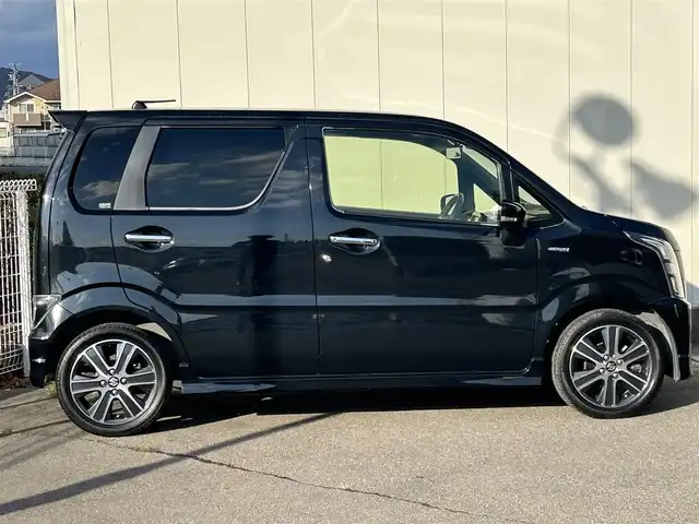 スズキ ワゴンＲ スティングレー HYBRID T 福島県 2018(平30)年 7.6万km ブルーイッシュブラックパール3 (株)IDOMが運営する【じしゃロン福島店】の自社ローン専用車両になります。こちらは現金またはオートローンご利用時の価格です。自社ローンご希望の方は別途その旨お申付け下さい/社外ディスプレイオーディオ（FM/AM/Blue tooth）/バックカメラ/ステアリングリモコン/クルーズコントロール/パドルシフト付きAT/ヘッドアップディスプレイ/フォグランプ/禁煙車/インタークーラー付きターボ/ETC