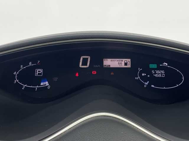 日産 セレナ ライダーパフォ B ZZ S HV 神奈川県 2015(平27)年 5.8万km ブリリアントホワイトパール 純正8インチナビゲーション【MM514D-L】/（AM　FM フルセグ　Bluetooth　CD　DVD　AUX　USB）/アラウンドビューモニター/純正フリップダウンモニター/両側パワースライドドア/クルーズコントロール/ETC/純正フロアマット/ステアリングスイッチ/プッシュスタート/スマートキー/LEDヘッドライト/オートライト/フォグランプ/純正17インチアルミホイル/ドアバイザー/エマージェンシーブレーキ/VDC/LDW