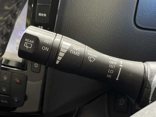 日産 セレナ ライダーパフォ B ZZ S HV 神奈川県 2015(平27)年 5.8万km ブリリアントホワイトパール 純正8インチナビゲーション【MM514D-L】/（AM　FM フルセグ　Bluetooth　CD　DVD　AUX　USB）/アラウンドビューモニター/純正フリップダウンモニター/両側パワースライドドア/クルーズコントロール/ETC/純正フロアマット/ステアリングスイッチ/プッシュスタート/スマートキー/LEDヘッドライト/オートライト/フォグランプ/純正17インチアルミホイル/ドアバイザー/エマージェンシーブレーキ/VDC/LDW