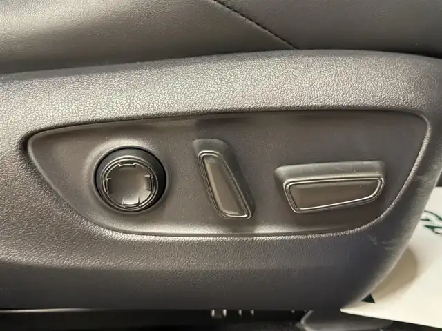 トヨタ ハリアー Z レザーパッケージ 群馬県 2021(令3)年 7.6万km プレシャスブラックパール モデリスタフルエアロ/JBLサウンド/トヨタセーフティセンス/・レーダークルーズコントロール/・プリクラッシュセーフティ/・レーンディパーチャーアラート/・ブラインドスポットモニター/・パーキングセンサー/・ヘッドアップディスプレイ/・ロードサインアシスト/・オートハイビーム/純正12.3インチナビ/　　フルセグ/BT/USB/AUX/    AM/FM/Miracast/パノラミックビューモニター/BLITZ車高調/RAYS20インチAW/社外シーケンシャルテールランプ/純正19AW、純正ショック、純正テール車載/パワーバックドア/デジタルインナーミラー/黒革シート/前席パワーシート/前席シートヒーター/前席エアーシート/ステアリングヒーター/オートLEDヘッドライト/フォグランプ/ビルドインETC2.0