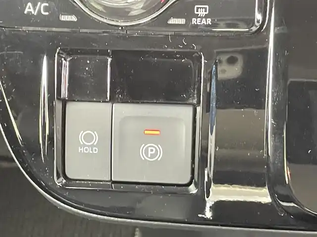 ダイハツ タント カスタム RS 千葉県 2024(令6)年 1万km シャイニングホワイトパール 禁煙車/純正７型ナビ（NMZK-W73D）/AM＆FM＆Bluetooth＆フルセグTV＆CD＆DVD/両側電動スライドドア　/バックカメラ　/電動パーキングブレーキ　/全方位カメラ　/ＬＥＤヘッドライト（オートライト機能付）/フォグランプ/スマートアシスト　/レーダークルーズコントロール　/前席シートヒーター　/ビルトインＥＴＣ/電動格納サイドミラー/アイドリングストップ/ウィンカーミラー/プッシュスタート/ISOFIX/リアサンシェード/ステアリングスイッチ/ハーフレザーシート