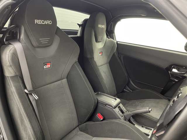 トヨタ コペン GRスポーツ 埼玉県 2024(令6)年 1.4万km グレー ＢＢＳホイール　/ＭＯＭＯステアリング　/ＲＥＣＡＲＯシート　/ＡＬＰＩＮＥディスプレイオーディオ　/デジタルインナーミラー　/シートヒーター　/プッシュスタート　/スマートキー　/アルミペダル　/ＬＥＤヘッドライト　/フォグランプ