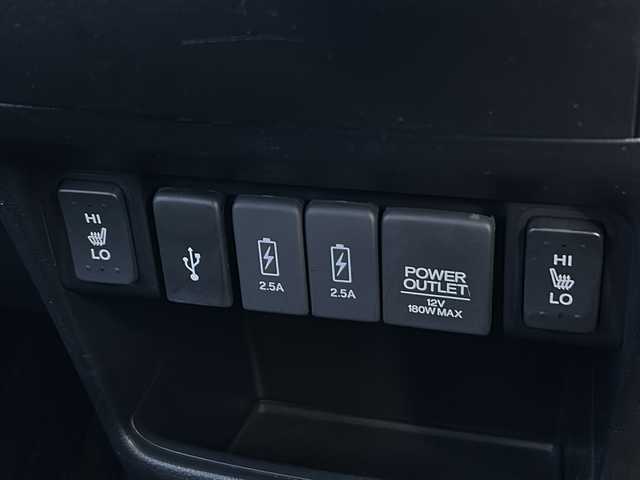 ホンダ Ｎ ＢＯＸ スラッシュ G Lインテリアカラーパッケージ 静岡県 2019(平31)年 3.8万km アッシュグリーンメタリック Bluetooth/バックカメラ/ワンセグテレビ/ETC/ドライブレコーダー前方のみ/純正フロアマット/シートヒーター（運転席・助手席）/横滑り防止装置/レーンキープアシスト/衝突軽減システム/盗難防止装置/キセノンヘッドライト/オートライト