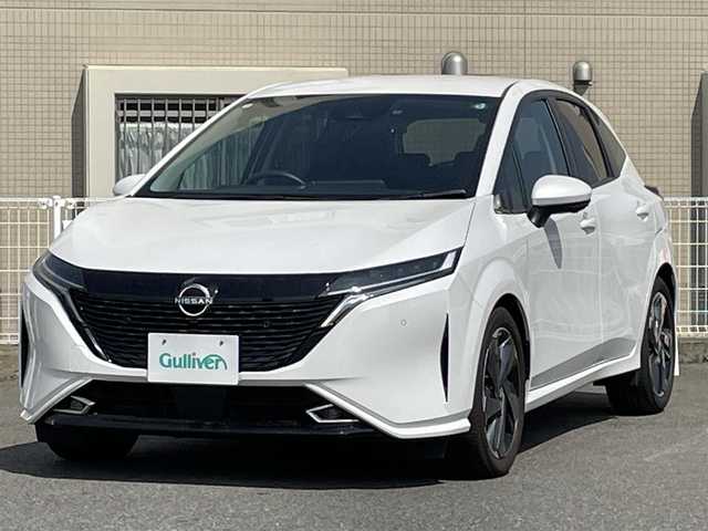 日産 オーラ G 山口県 2023(令5)年 1.2万km ピュアホワイトパール 社外ナビ CD BT/アラウンドビューモニター/デジタルインナーミラー/シーケンシャルウィンカー/LEDオートヘッドライト/フォグライト /ブラインドスポットモニタ/ETC/スマートキー/コーナーセンサー /衝突被害軽減ブレーキ/レーンアシスト/革巻きステアリング/ドラレコ/禁煙