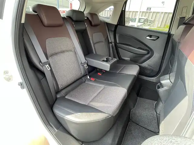 日産 オーラ G 山口県 2023(令5)年 1.2万km ピュアホワイトパール 社外ナビ CD BT/アラウンドビューモニター/デジタルインナーミラー/シーケンシャルウィンカー/LEDオートヘッドライト/フォグライト /ブラインドスポットモニタ/ETC/スマートキー/コーナーセンサー /衝突被害軽減ブレーキ/レーンアシスト/革巻きステアリング/ドラレコ/禁煙