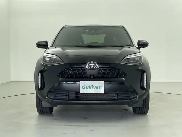 トヨタ ヤリスクロス Z 福井県 2023(令5)年 1.9万km ブラックマイカ 4WD/トヨタセーフティーセンス/・プリクラッシュセーフティ/・レーダークルーズコントロール/・レーンキープアシスト/純正ディスプレイオーディオ/・ナビ/・BT/全方位＋バックカメラ/ETC/ドライブレコーダー/オートライト/オートハイビーム/LEDヘッドライト