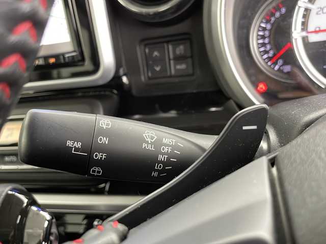 スズキ スペーシア カスタム HYBRID XS ターボ 千葉県 2018(平30)年 4.6万km スチールシルバーM 禁煙車/デュアルセンサーブレーキサポート/純正8型ナビ（CN-RZ843）/CD/DVD/SD/USB/Bluetooth/アラウンドビューモニター/フルセグTV/ヘッドアップディスプレイ/レーンアシスト/クルーズコントロール/横滑り防止機能/アイドリングストップ/LEDオートライト/コーナーセンサー/シートヒーター/ハーフレザーシート/パドルシフト/ステアリングスイッチ/純正15インチアルミホイール/純正フロアマット/スペアキー