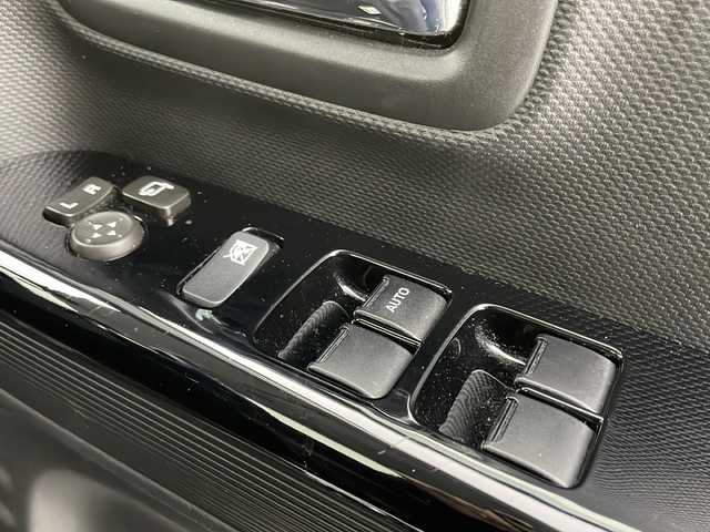 スズキ スペーシア カスタム HYBRID XS ターボ 千葉県 2018(平30)年 4.6万km スチールシルバーM 禁煙車/デュアルセンサーブレーキサポート/純正8型ナビ（CN-RZ843）/CD/DVD/SD/USB/Bluetooth/アラウンドビューモニター/フルセグTV/ヘッドアップディスプレイ/レーンアシスト/クルーズコントロール/横滑り防止機能/アイドリングストップ/LEDオートライト/コーナーセンサー/シートヒーター/ハーフレザーシート/パドルシフト/ステアリングスイッチ/純正15インチアルミホイール/純正フロアマット/スペアキー
