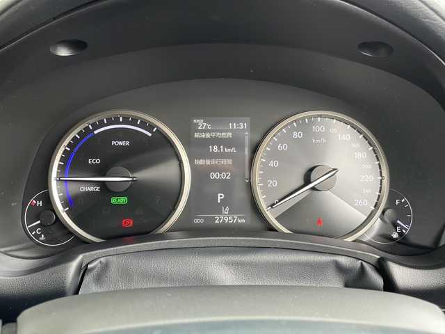 レクサス ＮＸ 300h Iパッケージ 愛知県 2017(平29)年 2.8万km レッドマイカクリスタルシャイン 衝突被害軽減ブレーキ/純正10インチSD（ナビあり）/三眼LEDヘッドライト/レーダークルーズコントロール/シートヒーター/フルセグTV/CD DVD/Bluetooth/バックカメラ/電動リアゲート/パワーシート/純正アルミホイール/ETC2.0/ステアリングヒーター/オートマチックハイビーム/ステアリングスイッチ/スマートキー/プッシュスタート