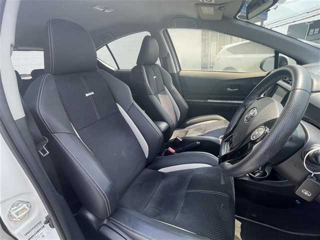トヨタ アクア G G’s 熊本県 2015(平27)年 10.2万km ライムホワイトパールクリスタルシャイン (株)IDOMが運営する【じしゃロン熊本店】の自社ローン専用車両になります。こちらは現金またはオートローンご利用時の価格です。自社ローンご希望の方は別途その旨お申付け下さい　/社外ナビ（AVIC-ZH007）/バックカメラ/フルセグテレビ/DVD/CD/Bluetooth接続/ETC/ハーフレザーシート/シートヒーター/クルーズコントロール/LEDヘッドライト/オートライト/スマートキー/純正アルミホイール