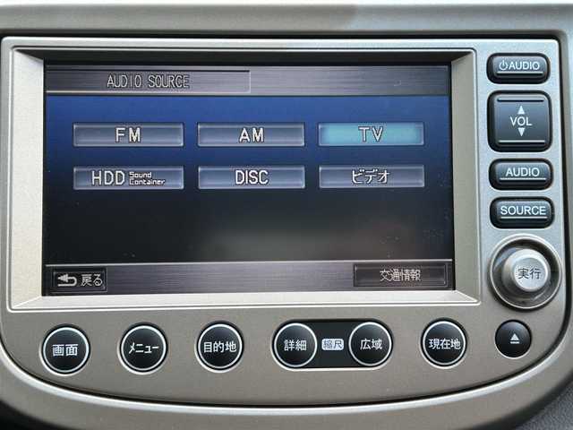 ホンダ フィット ハイブリット XHセレクション 島根県 2012(平24)年 2.4万km プレミアムホワイトパール 純正HDDナビ/CD/DVD/ワンセグTV/バックカメラ/クルーズコントロール/ステアリングスイッチ/パドルシフト/シートヒーター /ビルトインETC/スマートキー/スペアキー /純正フロアマット/ドアバイザー/純正アルミホイール/フロントワイパーデアイサー
