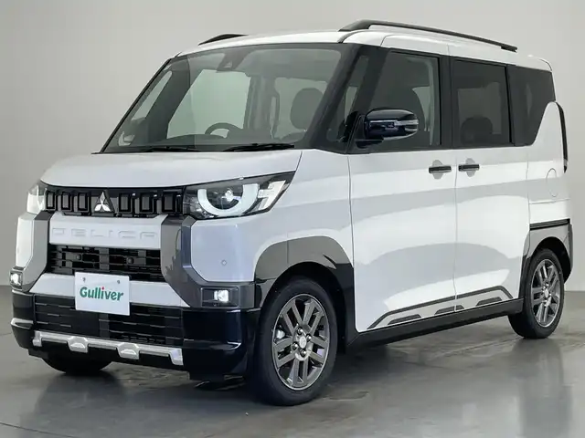 三菱 デリカミニ T プレミアム リミテッド ED 愛知県 2025(令7)年 0.1千km アメジストブラック/シルキーホワイト T　PREMIUM　LIMITED　9型ディスプレイオーディオ（121/330）　サイドデカール（33/440）/届出済未使用車　純正９型ＤＡ　カープレイ　アラウンドビューカメラ　マイパイロット　追従クルコン　衝突軽減　両側電動スライドドア　黒ハーフレザー　シートヒーター　ルーフレール　ＬＥＤヘッドライト　禁煙車