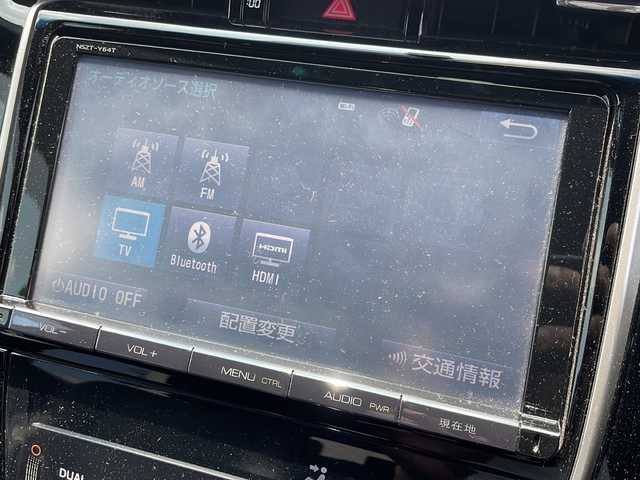 トヨタ ハリアー ハイブリッド エレガンス 福島県 2015(平27)年 4.1万km ホワイトパールクリスタルシャイン 純正９型ナビ　バックＣ　フルセグＴＶ　ＴＶキャンセラー　ＢＴ　ビルトインＥＴＣ　クルコン　ＡＣ１００Ｖ　前席シートヒーター　前席パワーシート　シートメモリ　黒革シートステリモ　スマートキー　フォグ