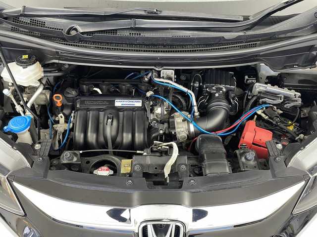 ホンダ フリード ハイブリット モデューロX ホンダセンシング 岐阜県 2018(平30)年 3万km ホワイトオーキッドパール 純正9インチナビ/CD/DVD/Bluetooth/SD/USB/フルセグTV/バックモニター/アダプティブクルーズコントロール/レーンキープアシスト/衝突軽減ブレーキ/両側パワースライドドア/ドライブレコーダー/ステアリングスイッチ/電動格納ミラー/パワーウィンドウ/ETC/スマートキー/プッシュスタート